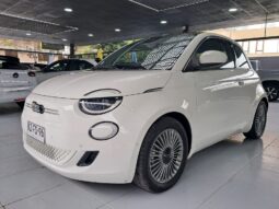 
										FIAT 500 5 full									