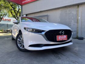 MAZDA 3 ENTRY